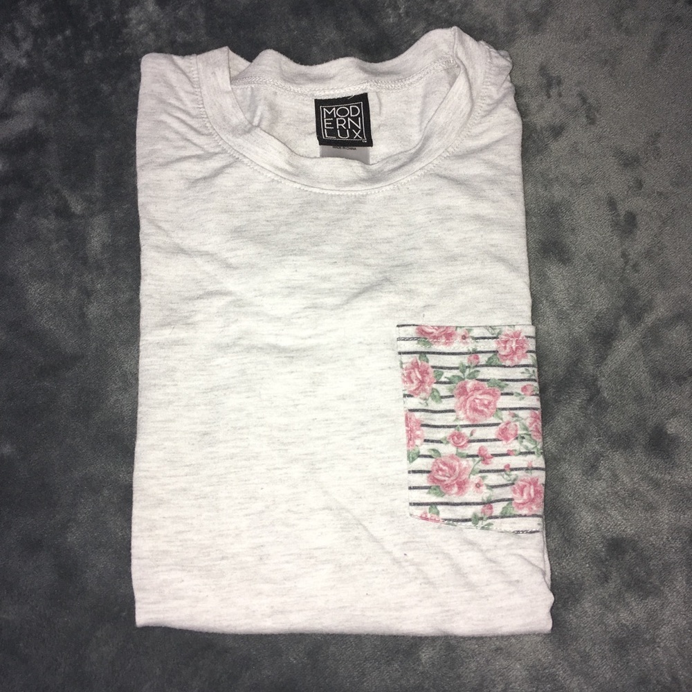 Modern Lux Pocket Tee-Shirt